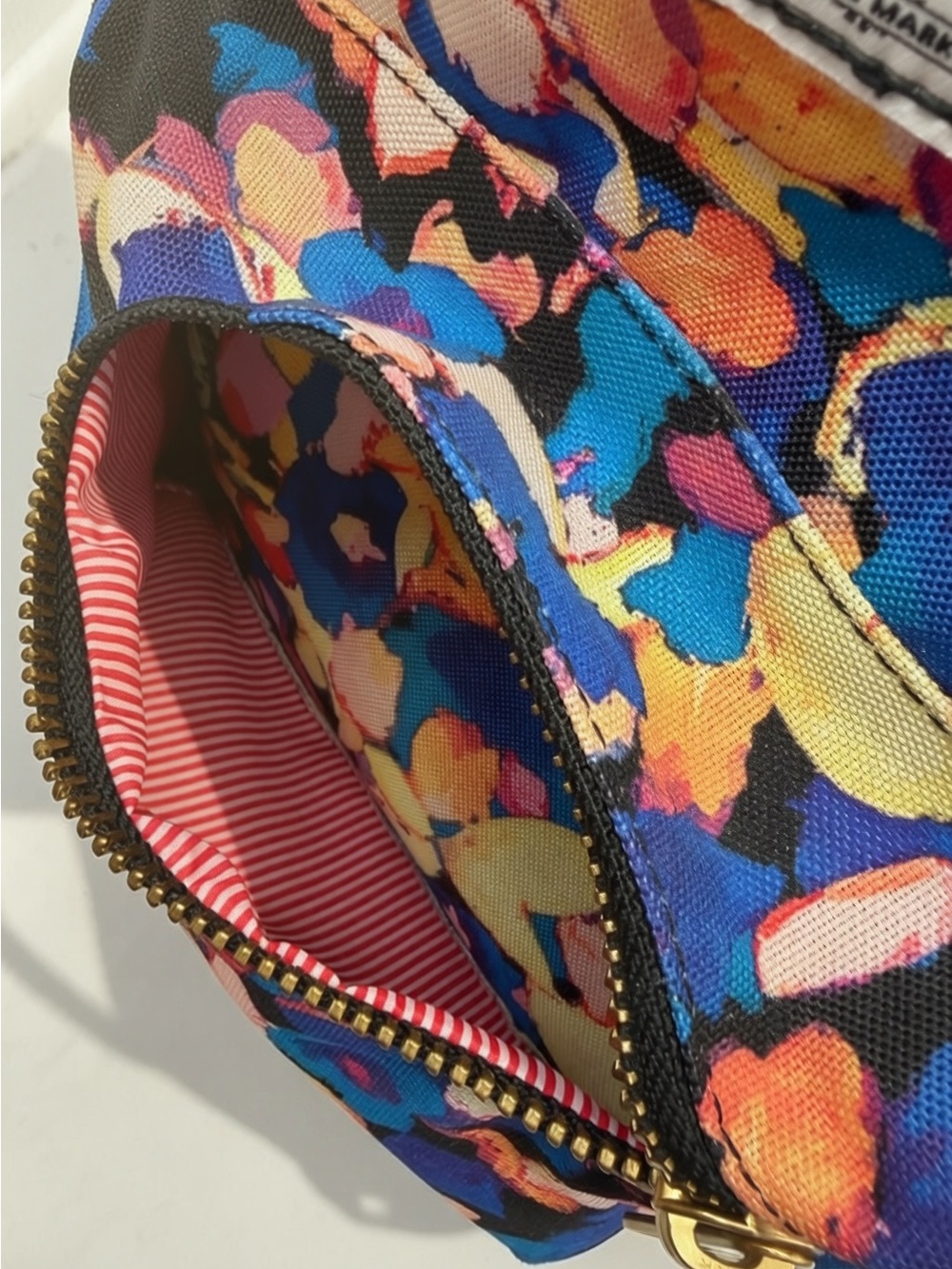 Herschel Y2K Mini Floral Backpack Multicolor Abstract Print Gold Hardware Indie - Picture 4 of 8